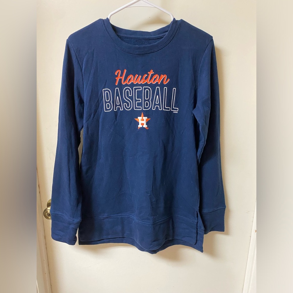 Genuine Merchandise Houston Baseball Blue Long Sleeve sweatshirt
